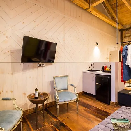 Libretto Apartment
